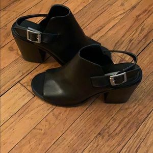 Steve Madden 4” Open Toe Bootie Sz 10